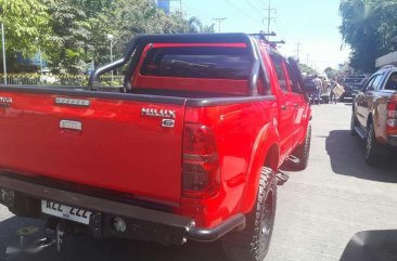 For sale Toyota Hilux 4x2 automatic 2015