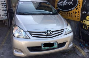 Toyota Innova E 2012 for sale