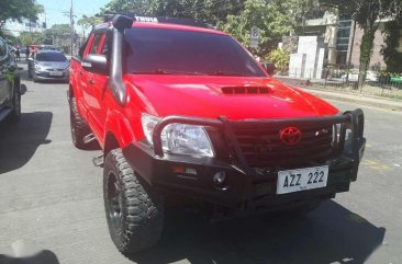 For sale Toyota Hilux 4x2 automatic 2015