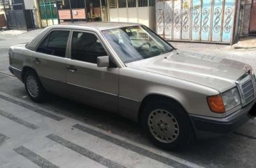 Mercedes Benz 200E W124 1991 Model for sale