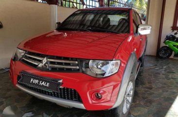 Mitsubishi Strada truck 4x4 automatic diesel 2010 for sale