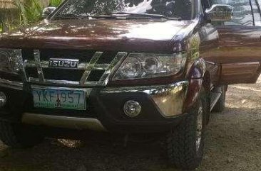 For sale Top of the line 2011 Isuzu SPORTIVO cebu unit AT