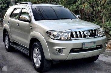 2011 Toyota Fortuner G Diesel AT for sale