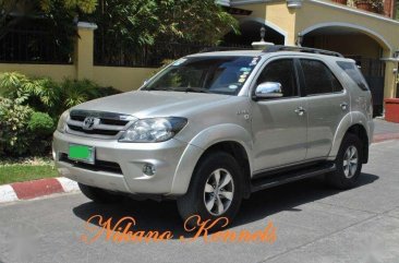 2006 Toyota Fortuner G 4x2 GAS AT for sale