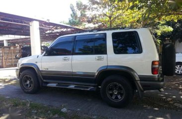 Isuzu Trooper 97 year mdl for sale