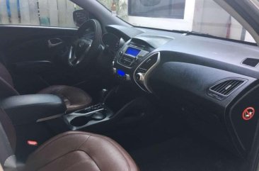 2013 Hyundai Tucson 2.0 gas awd at cebu