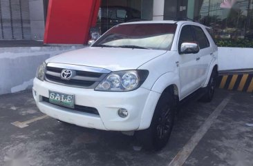 For sale Toyota Fortuner 4x2 Diesel Automatic 2006