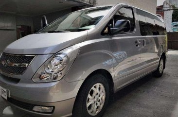 2014 Hyundai Grand Starex 2.5 VGT (GLS) CRDi Manual Transmission for sale