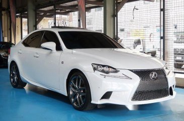 Well-kept Lexus IS 350 2015 for sale