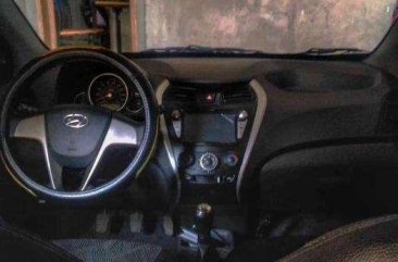 Hyundai Eon 0.8 GLX 2016 MT Golden For Sale 