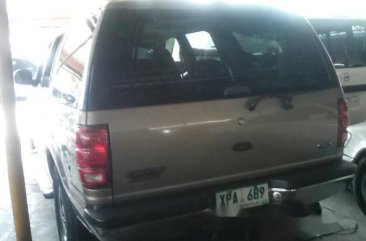 Well-kept Ford Expedition 2002 for sale