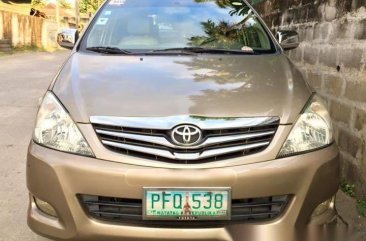 Well-kept Toyota Innova V 2010 for sale