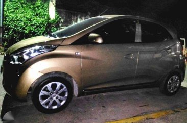 Hyundai Eon 0.8 GLX 2016 MT Golden For Sale 