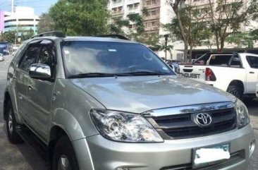 For sale Well maintained Toyota Fortuner.