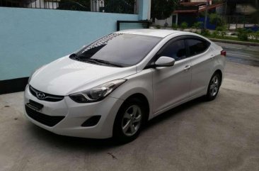 2012 Hyundai Elantra manual 16