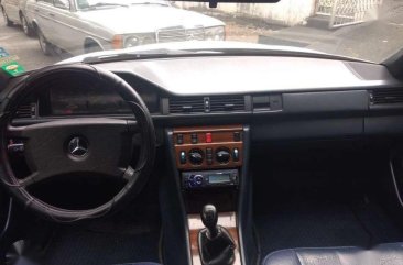 1987 Mercedes Benz 260E W124 for sale 