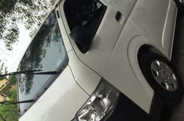 2015 Toyota Hi Ace GL Grandia MT White For Sale 