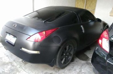 Nissan 350Z Sportscar Almost New Black For Sale 