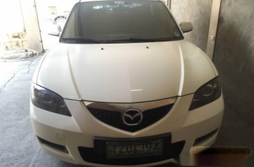 Mazda 3 2011, casa maintained. 