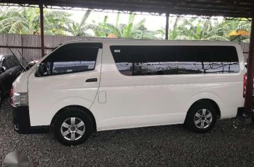 2017 Toyota Hiace Commuter Manual White NCR Registration for sale