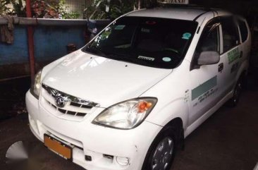 Fresh 2010 Toyota Avanza Taxi White For Sale 