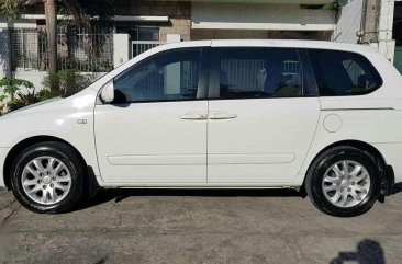 For sale Kia Carnival EX 2009 model automatic