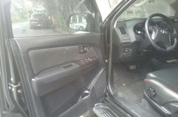 Toyota Fortuner G black 4x2 2015 for sale