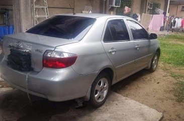 Toyata Vios 2005 AT Silver Sedan For Sale 