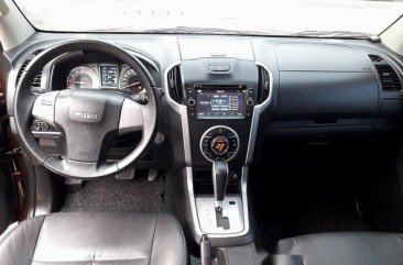 Well-maintained Isuzu MU-X 2016 for sale