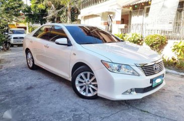 2013 Toyota Camry 2.5V Good as New For Sale 