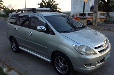 2005 Toyota Innova G AT Diesel Silver For Sale 