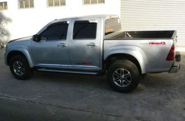 Well-kept Isuzu D-Max 2012 for sale