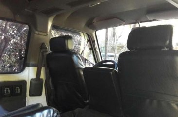 Nissan Urvan Escapade 2006 Diesel White For Sale 