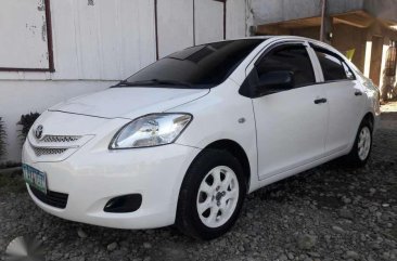 Toyota Vios 2012 white for sale