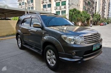 Toyota Fortuner 2.5 G 2010 AT TRD Edition for sale 