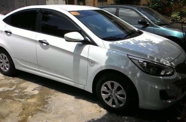 2017 Hyundai Accent 1.4 GLMT GRAB Registered Assume Balance (Negotiable)