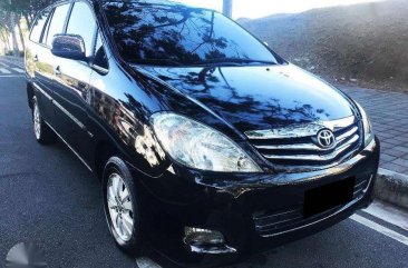 2009 Toyota Innova V AT Top of the Line for sale