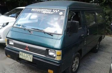 For sale Mitsubishi L300 Versa Van 1997