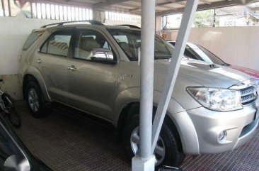 2011 Toyota Fortuner V Diesel Automatic For Sale 