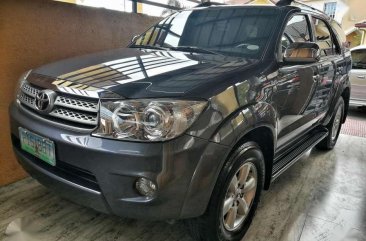 Toyota Fortuner G 2010 for sale 