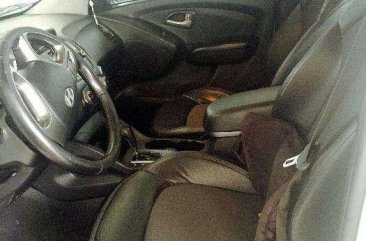 2010 HYUNDAI TUCSON Automatic Transmission Theta II GL for sale