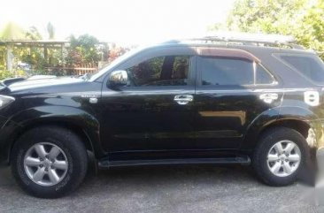 For sale Toyota Fortuner 2010 V 4x4 matic