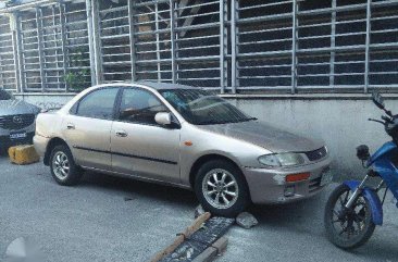 Mazda 323 familia 1998 for sale 