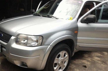 Ford Escape 2005 XLT AT Casa Rec 1st owned