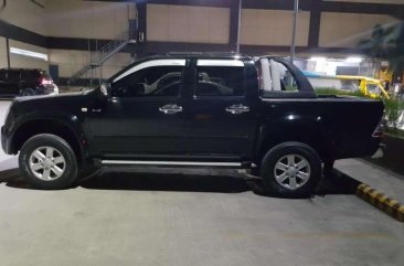 Isuzu Dmax LS manual transmission 2010 model for sale