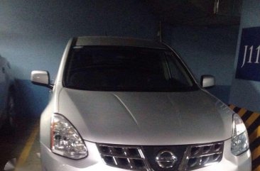 Nissan Rogue Silver Car Mini SUV for sale