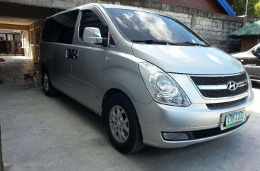 For sale Hyundai Starex Vgt 2009 Diesel Automatic 12 seater