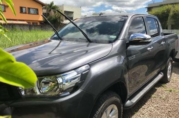 2016 Toyota Hilux 4x2 DSL Manual Gray for sale