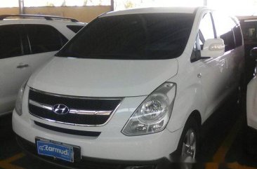 Well-kept Hyundai Grand Starex 2010 for sale