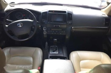 FOR SALE TOYOTA LAND CRUISER 200 V8 DSL AT 2009